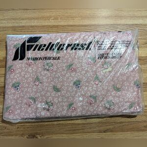 Fieldcrest Vintage Full Size Fitted sheet Floral Pattern Made in the USA